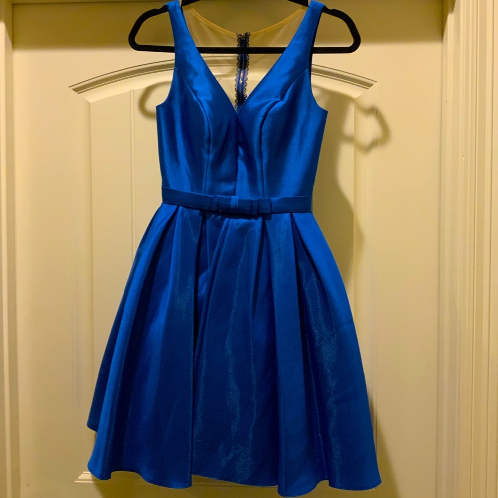 Sherri Hill V Neck Homecoming Dress